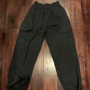 XS Urban Outfitters black cargo pants!